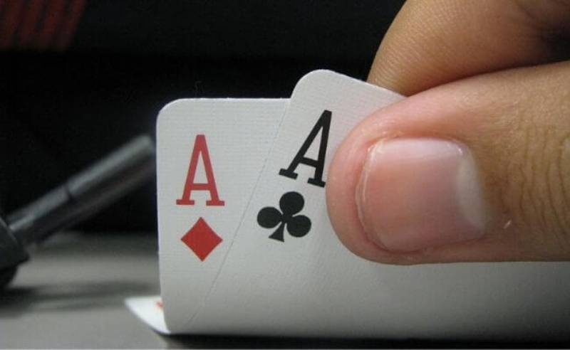 Truong hop 2 Xi ban ngu linh theo luat mien Nam hoac mot so song hien dai